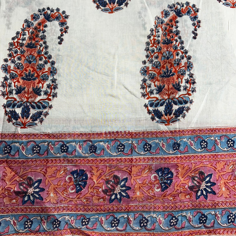 Rouge Paisley